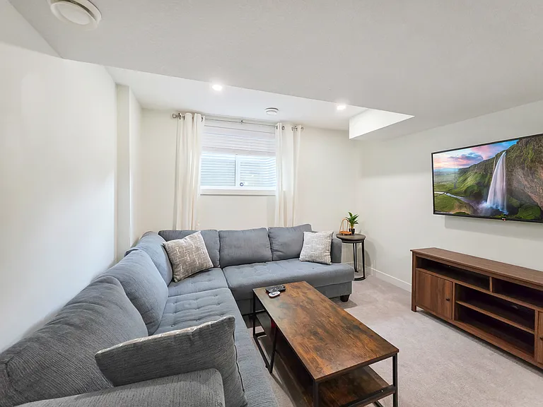 206 Sage Meadows Gdns NW — Photo 33