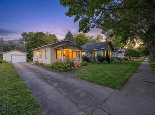 1231 Eliza St, Green Bay, WI 54301