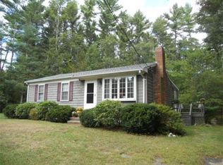 80 Valley St, Pembroke, MA 02359