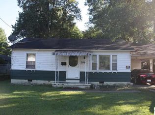 206 E Fuller St, Mayfield, KY 42066