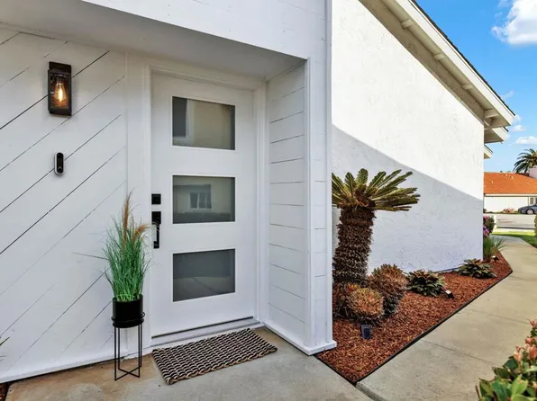 806 Caminito Azul, Carlsbad, CA 92011