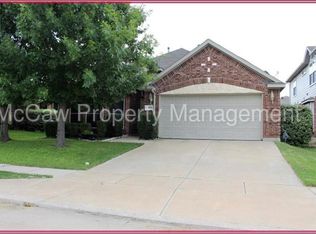 11704 Wild Pear Ln, Fort Worth, TX 76244