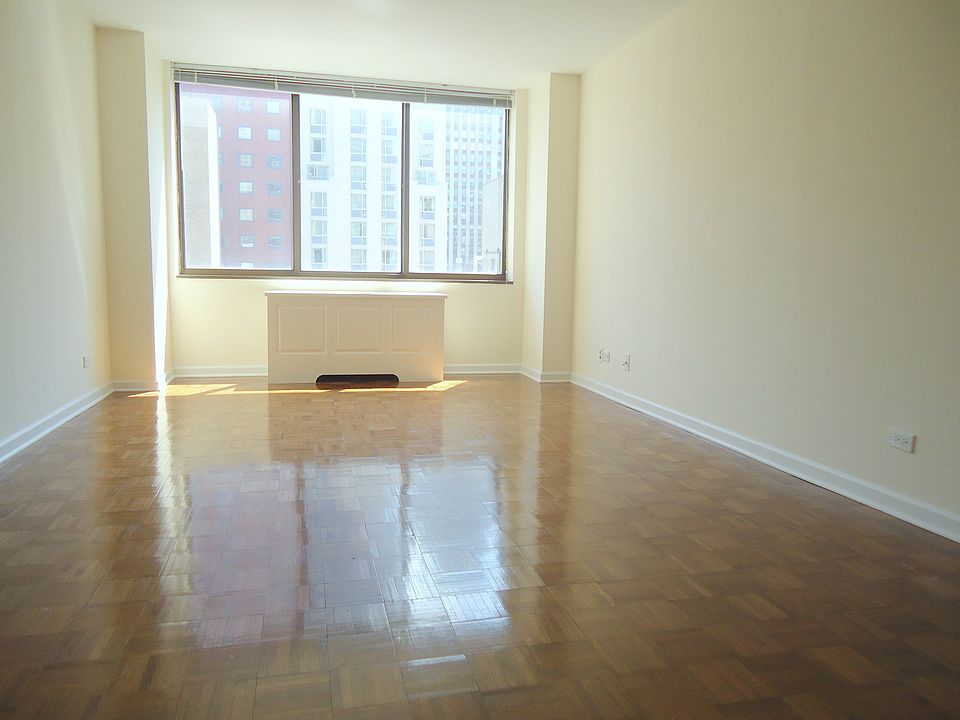 1st image of 245 E 44th St APT 8B