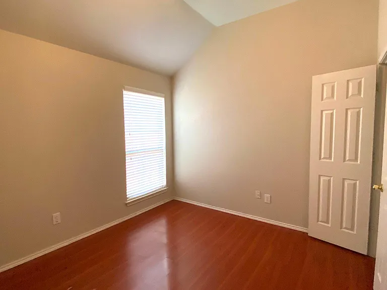 10800 Jackson Ln — Photo 14