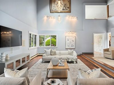 85 High Point Road, Scarsdale, NY, 10583