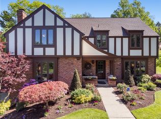 105 Concord Dr, Mcmurray, PA 15317