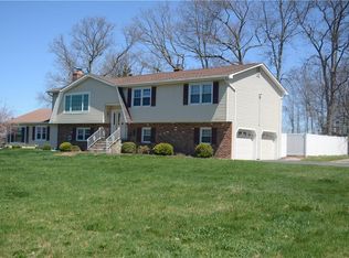 60 Old Colony Dr, Watertown, CT 06795