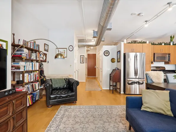 811 4th St NW Unit 108, Washington, DC 20001
