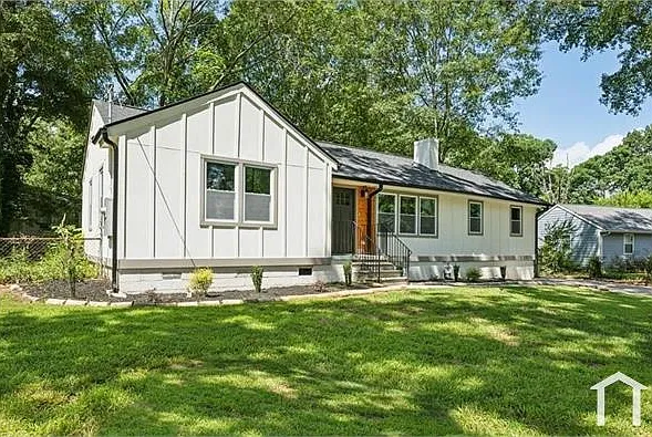 3 bed, 1360 sqft, $2,900 — Photo 2