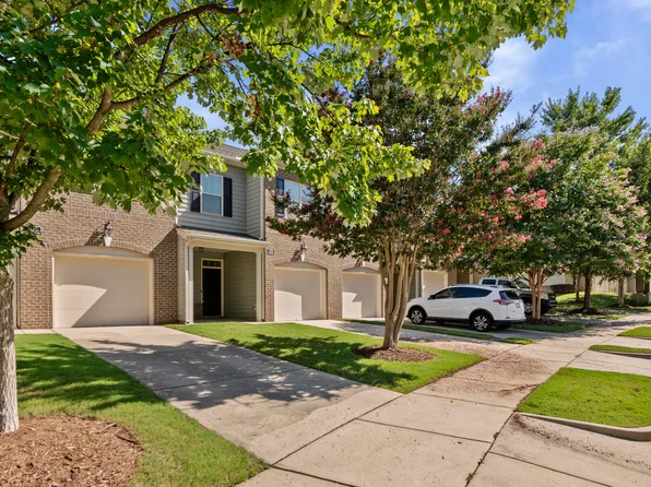 529 Panorama Park Pl, Cary, NC 27519