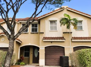 10865 SW 88th Ter, Miami, FL 33176