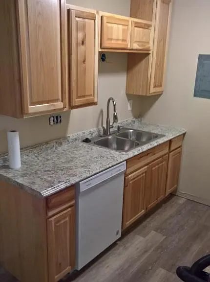 3902 Avenue D #3 — Photo 8