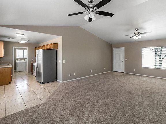 4th image of 3810 N Hohokam Dr