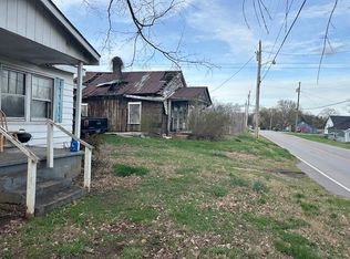 1060 Indian Cave Rd, New Market, TN 37820