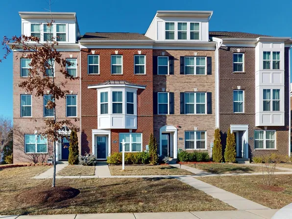 11289 Saint Luke Dr, White Plains, MD 20695