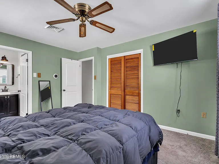 46 Sunset Ave — Photo 20