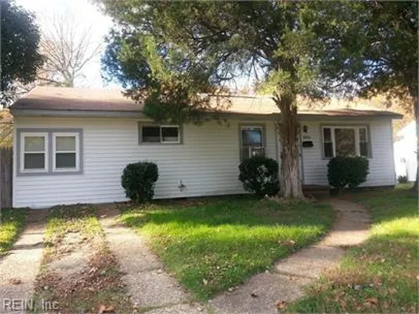5224 Silvey Dr, Norfolk, VA 23502