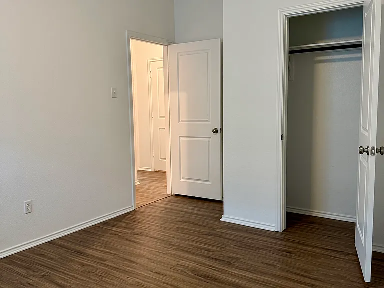 213 Geode Gln — Photo 9