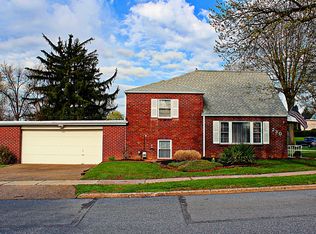 230 Luther Pl, Harrisburg, PA 17111