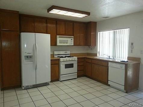 4th image of 5045 Auburn Ave