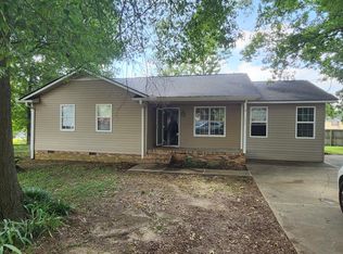 132 Pineview St, Rainbow City, AL 35906