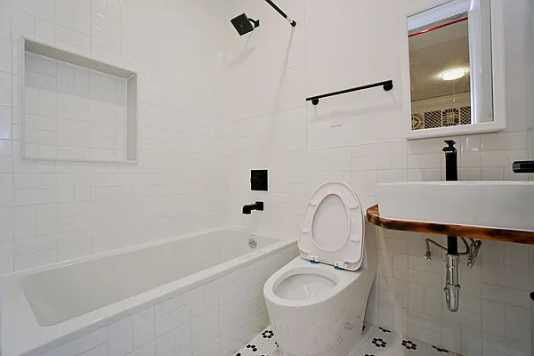 Rented by Compass | media 20