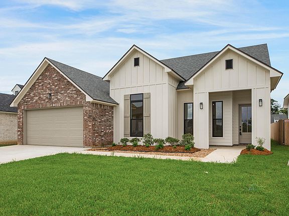 2nd image of 107 Fountain Meadow Dr