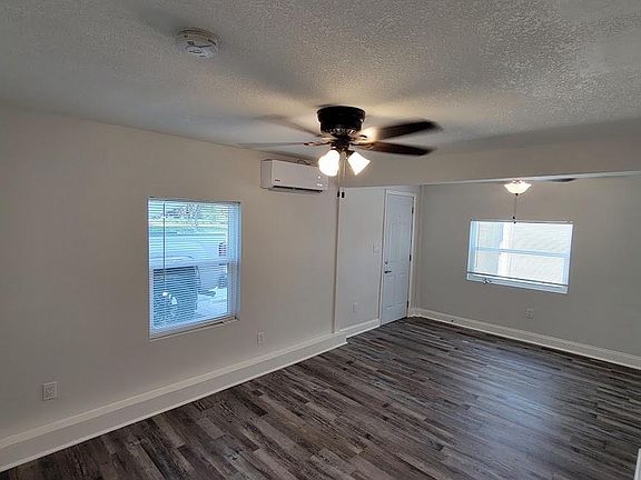 2nd image of 501 29th Ave S #5