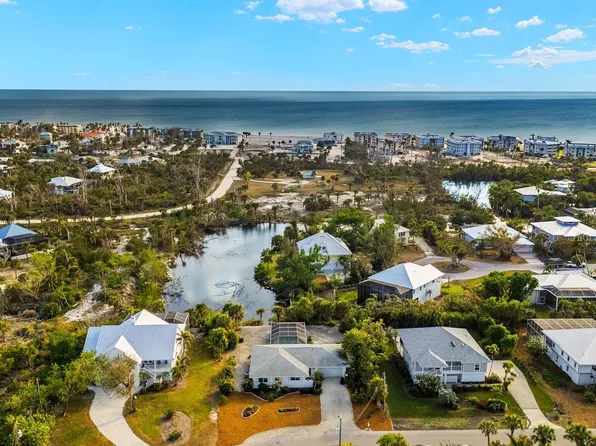 486 Lake Murex Cir, Sanibel, FL 33957