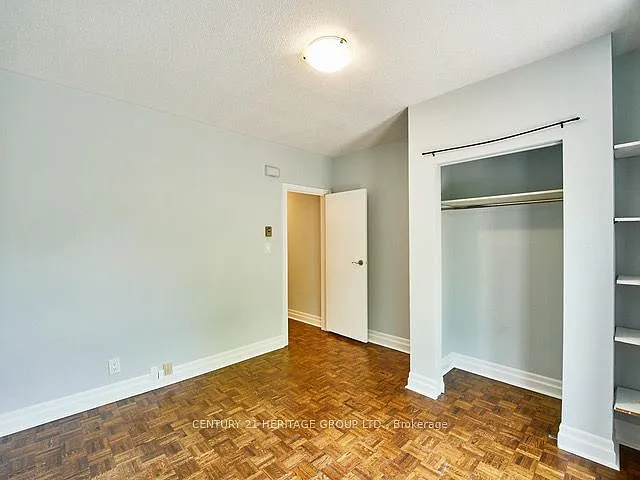 1007 Bathurst St #3 — Photo 14
