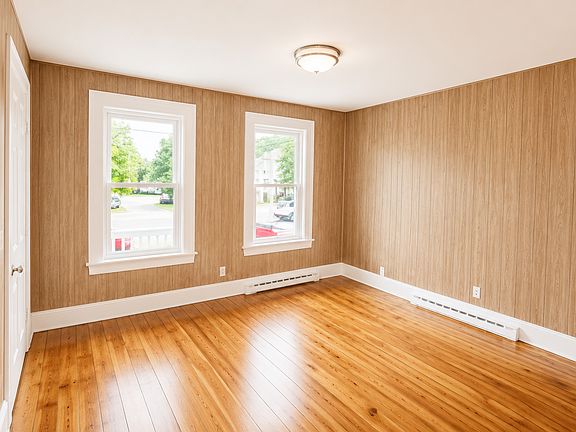 3rd image of 508 Dixwell Ave #1