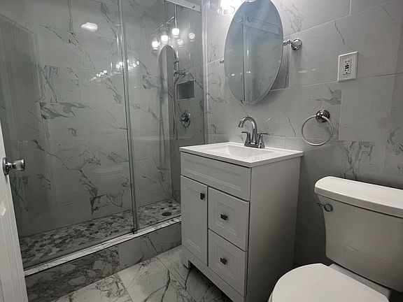 4th image of 3212 Bruner Ave #2