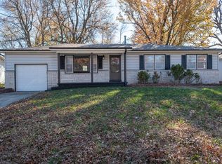 2918 E Bergman Dr, Springfield, MO 65802