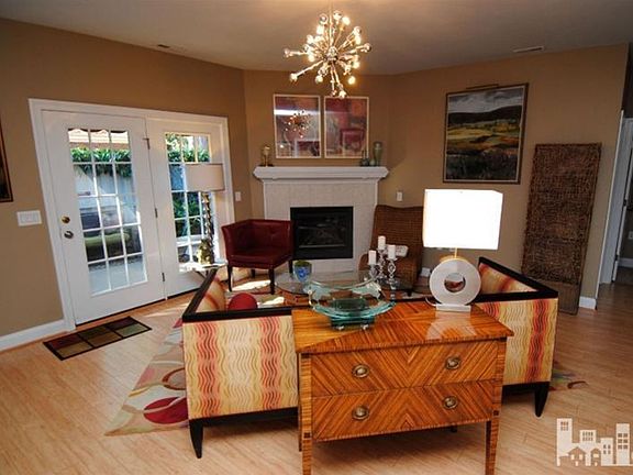 4th image of 4318 Ashley Park Dr