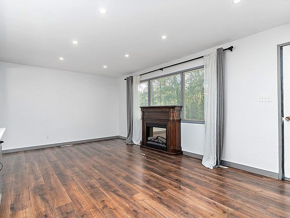 5th image of 53241 Range Rd #215