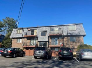 36 Main St N, Reading, MA 01864