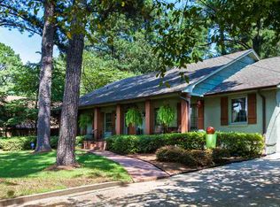 4070 Roxbury Rd, Jackson, MS 39211