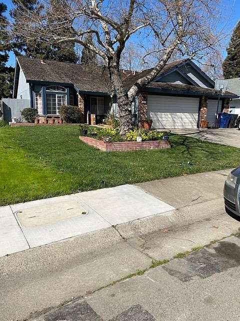 1st image of 8379 Dartford Dr