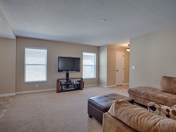 5th image of 2411 Lacerta Dr