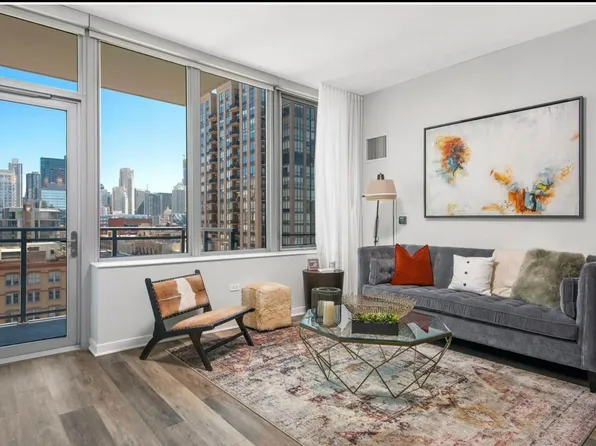 471 W Huron St #7, Chicago, IL 60654