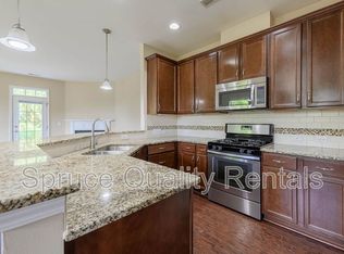 725 Sidepark St, Durham, NC 27703