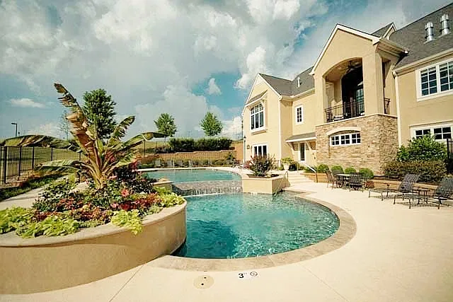 Mansions At Canyon Creek Apartments