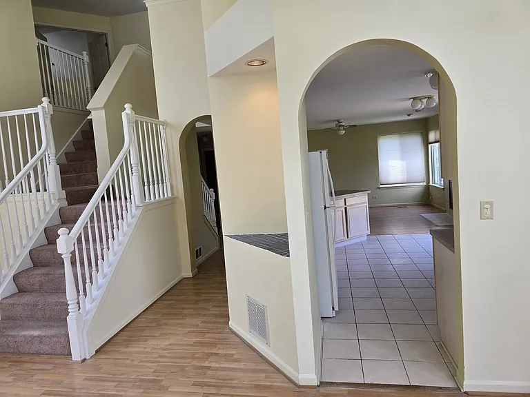 2135 Feldott Ln — Photo 13
