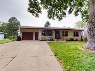 805 S Kiel St, Holstein, IA, 51025