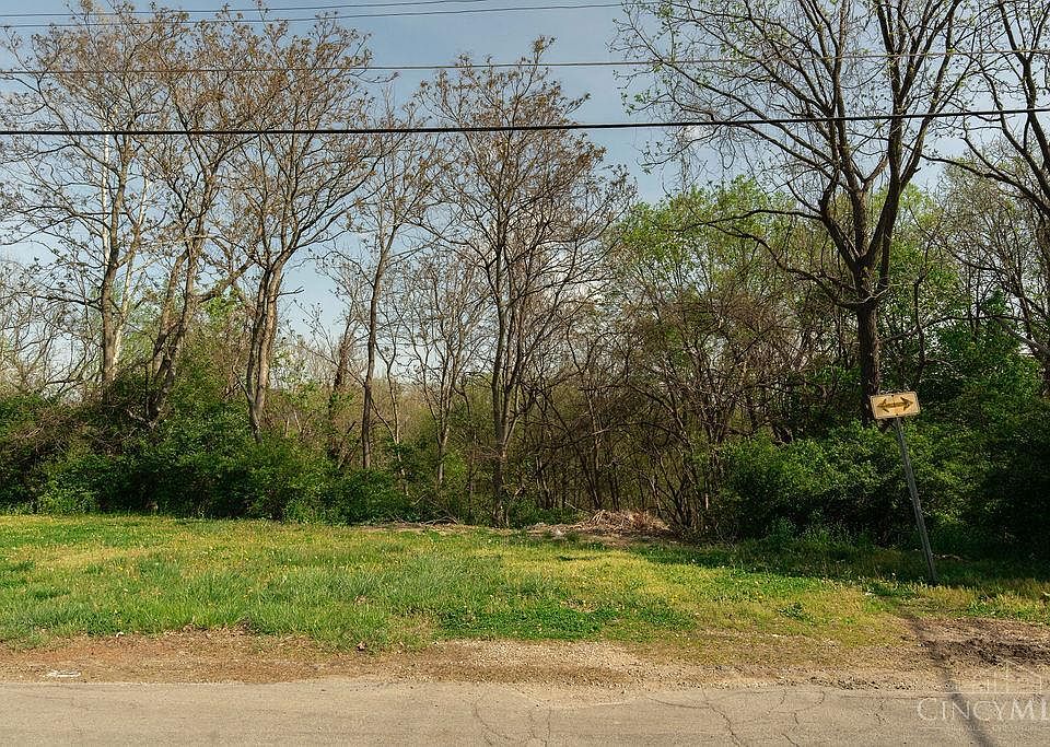 2nd image of 6470 Crestview Ave