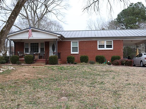 2nd image of 670 County Road 57