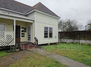 1419 Laredo St APT 3, Corpus Christi, TX 78401