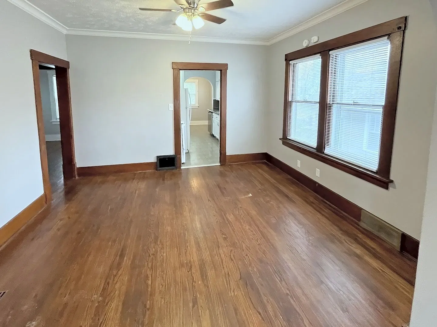 2914 N 49th Ave 3 Bed/1 Bath in Benson | Hardwood Floors, Enclosed Front Porch, Detached Garage — Photo 4