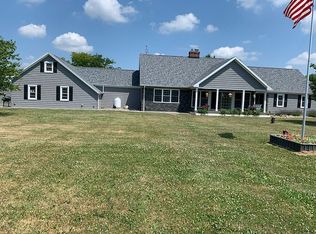 10313 Johnson Rd, Middleport, NY 14105