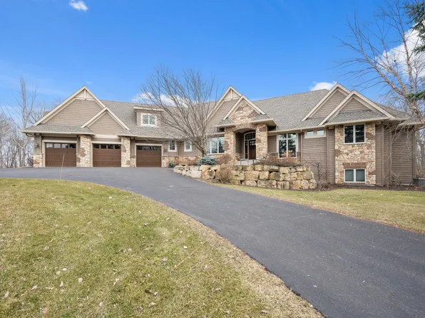 33 Spyglass Pl, White Bear Lake, MN 55110